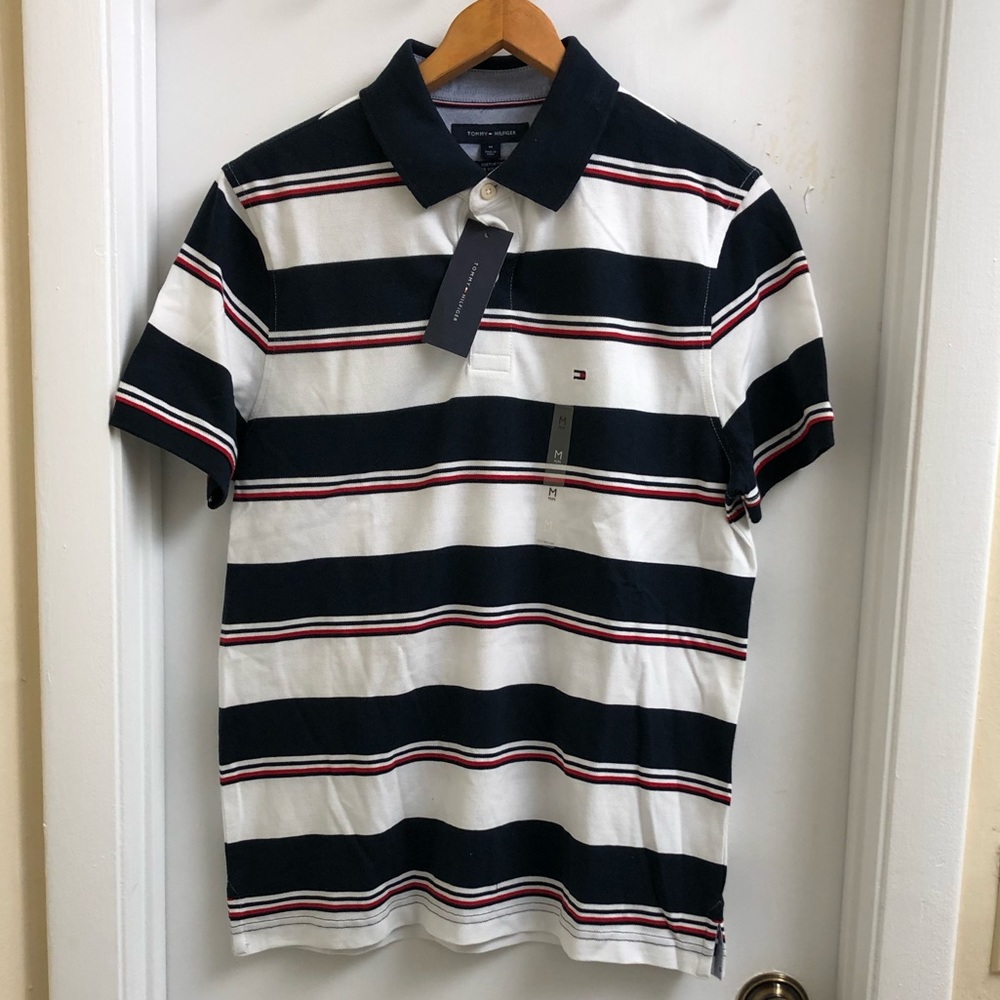 New with tags Tommy Hilfiger t shirt size mens M